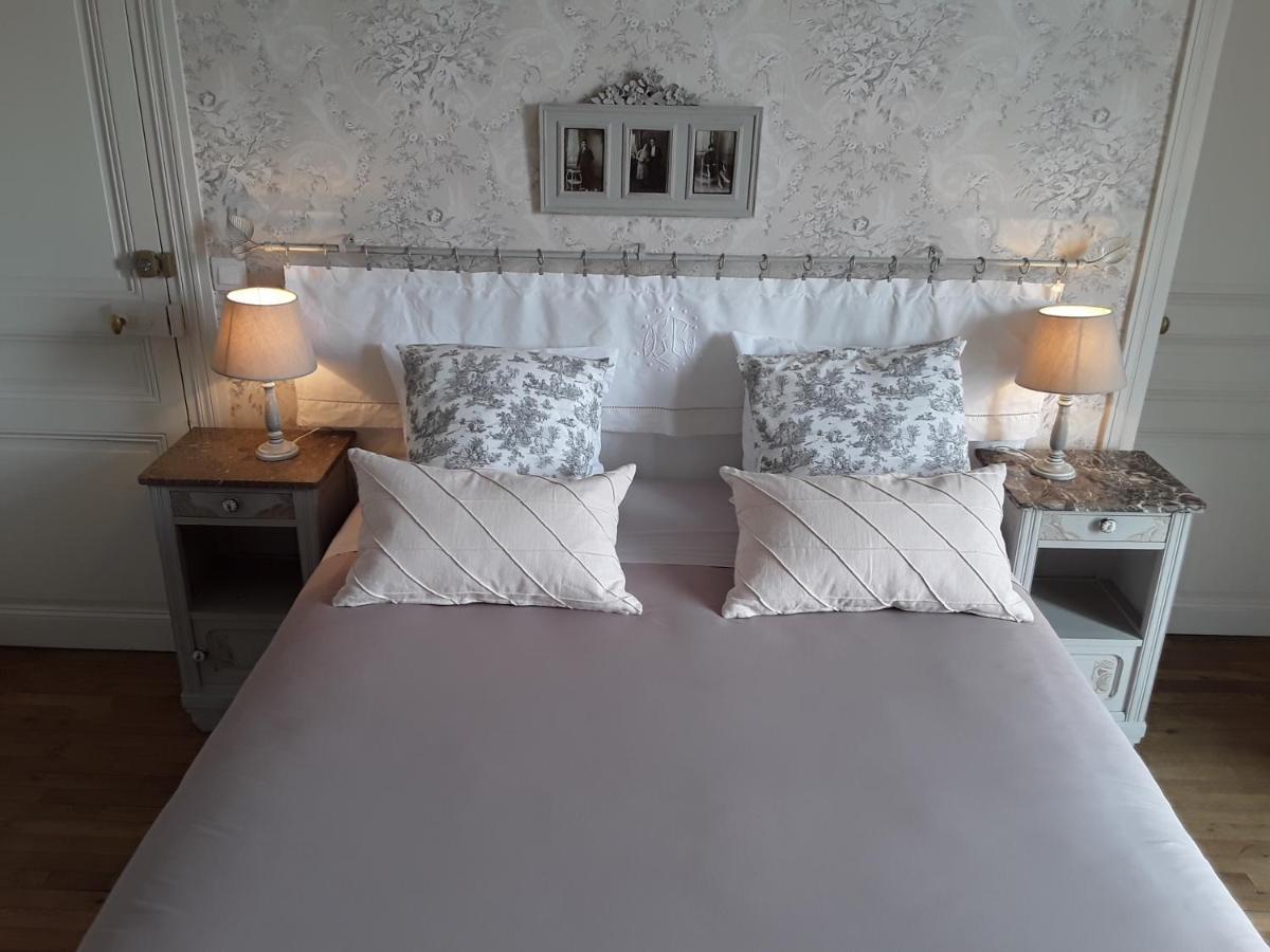 Bed and Breakfast Le Manoir De Crisolles Esterno foto