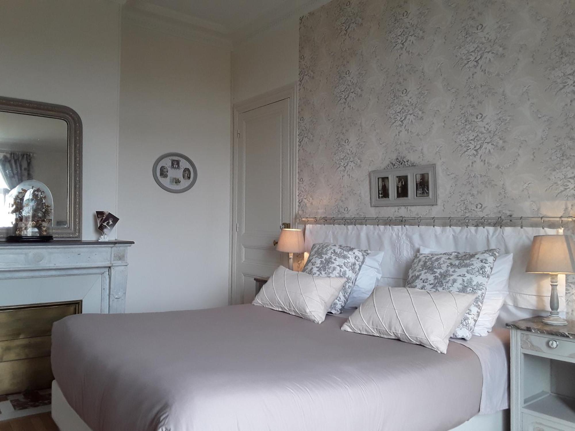Bed and Breakfast Le Manoir De Crisolles Camera foto